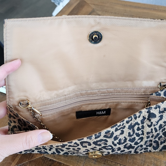 H&M leopard clutch - Picture 7 of 7